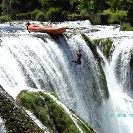 Apartment Una Strbacki Buk Kulen Vakuf